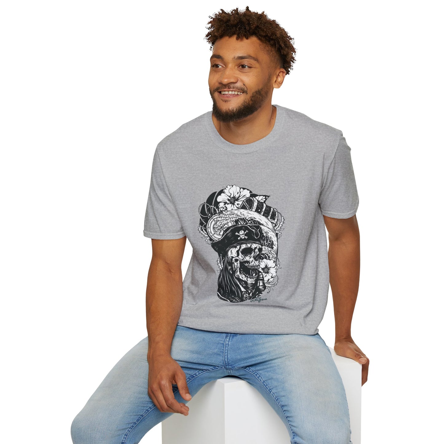 Unisex Softstyle Pirate-tee